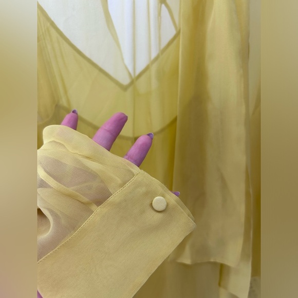 Valentino Garavani Women's US 6/ IT 42 Silk Chiffon Neck-Tie Blouse Yellow NWT - Picture 5 of 14